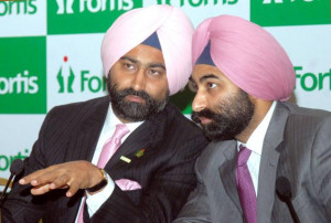 Malvinder Singh, CEO,Fortis Healthcare, with Shvinder Mohan Singh, MD ...