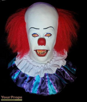 Stephen Kings It Pennywise Clown Bust Replica Prosthetics picture