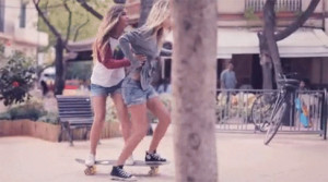 Vans e Skate é uma bela combinação, com shorts e camisas , o ...