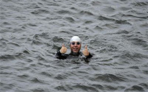 Comic Relief of David Walliams in the water after his lunch stop at ...