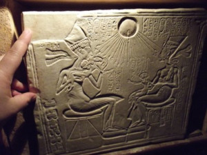 ... art - Amarna relief sculpture of Akhenaten , Nefertiti & daughters