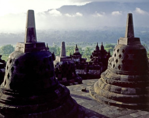 morning light borubudur