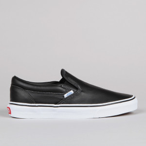 vans slip on aged leather black 01 JPG