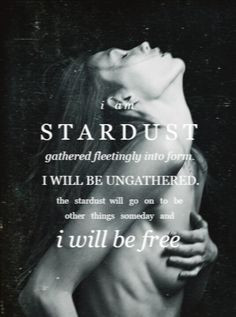 Days of Blood and Starlight (Daughter of Smoke and Bone Series #2)