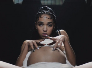 FKA Twigs Is Pregnant, Shows Off Her Bare Baby Bump in Music Video for ...