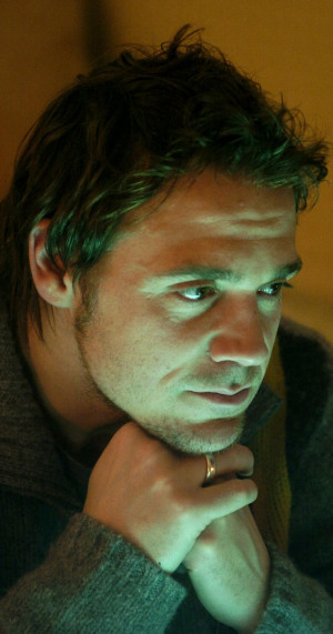 MV5BMTYxMDc0NDQ1NF5BMl5BanBnXkFtZTcwMTIwMjQ3Mw@@._V1_SY1200_CR82,0,630 ...