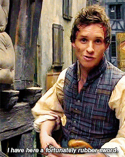 gif * les miserables Eddie Redmayne luis