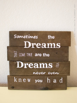 Stenciled Quote on Recycled Pallet