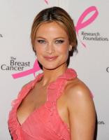 Brief about Carolyn Murphy: By info that we know Carolyn Murphy was ...