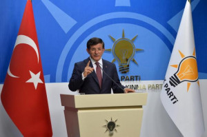 Turkish PM returns mandate to form government to President Erdogan ...