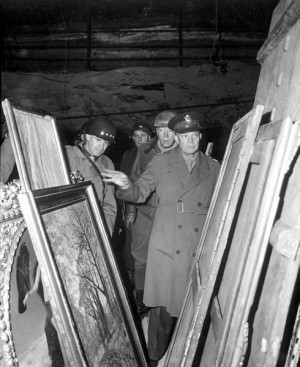 eneral Dwight D. Eisenhower, Supreme Allied Commander, accompanied by ...