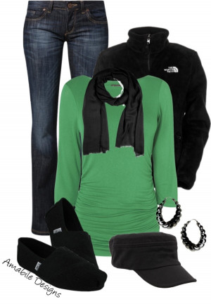 ... Green, Amabiledesign, Clothing Outfits, Comfy Cozy, Cozy Emeralds