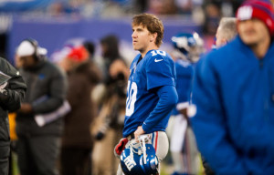 Eli Manning Sucks...
