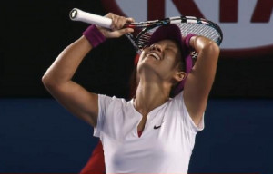 Australian Open champion Li Na exulting relief victory hands on head ...