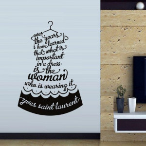 ... decals sticker fashion woman dress beauty quote bedroom France (m36