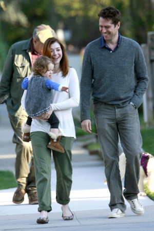 Alyson Hannigan & Hubby Alexis Denisof out for a walk with their ...