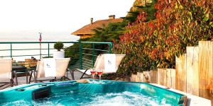 LE JULES VERNE - HOTEL RESTAURANT BOUTIQUE Jacuzzi - Jules Verne Hotel ...