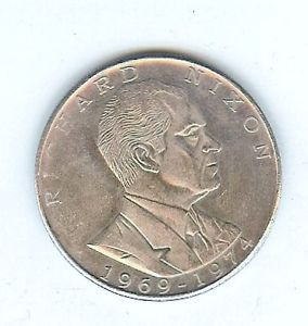RICHARD NIXON 1969 1974 COIN SIZE IS THE SAME SIZE AS OF MORGAN DOLLAR