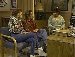 Roseanne - 05x06 Looking for Loans in All the Wrong Places