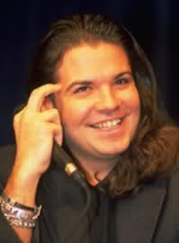 Troy Gentile (pick of destiny'deki küçük jb)