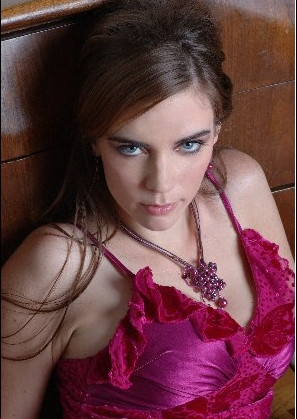 One Gracious Woman Keeps Men's 'Magic Love Scent' Hopes Alive