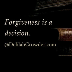 delilahcrowder.com