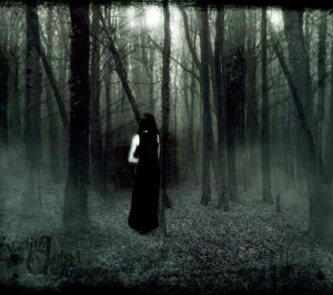 horror,scary,horrible,creepy woman,creepy forest