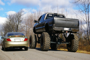Wells sent us a bunch of nice photos of his giant lifted Ford truck ...