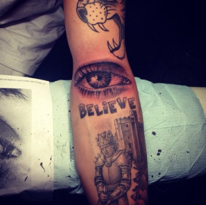 Justin Bieber Got A Giant Tattoo Of His Mom's Eyeball