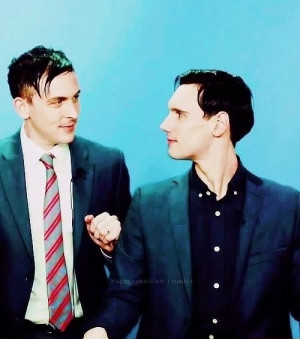 Robin Lord Taylor and Cory Michael Smith