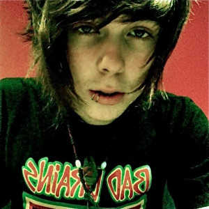 Chris-Drew-christofer-drew-ingle-23278339-480-480.jpg