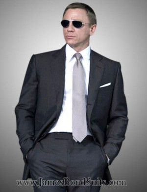 Daniel Craig James Bond Suit