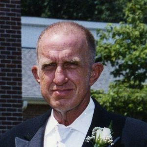 Mr Willard Ray Blanton Obituary Photo