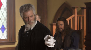 Still of Stephen Lang and Shane West in Salem (2014)