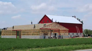 Ohio Amish Barn Raising In 3 Minutes