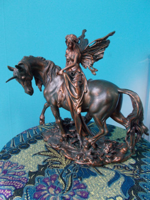 ... Altar / Statuary / Fairies, Unicorns and Dragons / Fairy on Unicorn