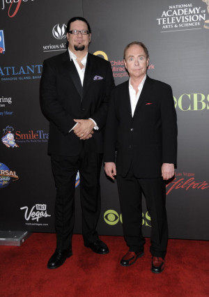 Related Pictures magicians penn jillette and teller