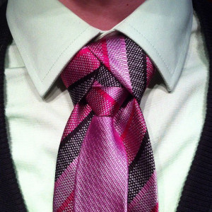 ... merovingian-or-ediety-tie-knot-how-to-tie-a-merovingian-or-ediety
