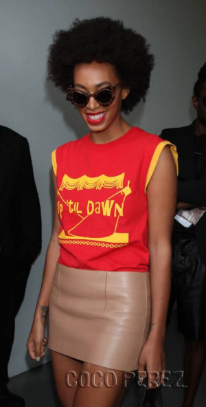 Solange Knowles Challenges The Twitterverse To Cornrow Her Lengthy Leg ...