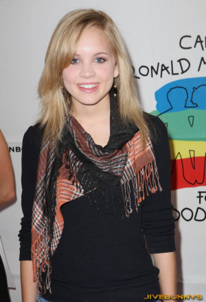 Meaghan Jette Martin Wallpaper