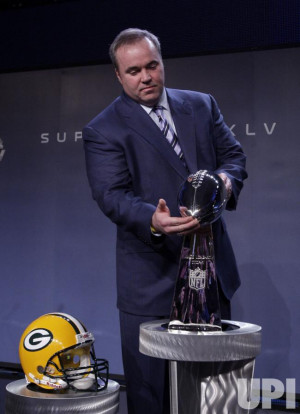 Green Bay Packers Head Coach Mike McCarthy holds the Vince Lombardi ...