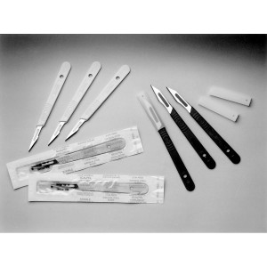 Sterile disposable scalpels