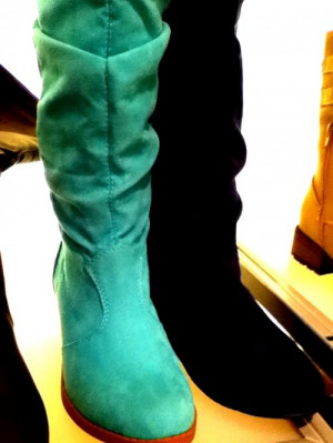 These are the boots I want!!:)