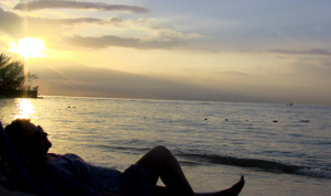 Paparazzo hospitalised after crash with Kardashians 39 film crew