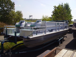 1994 Landau pontoon boatbo elite