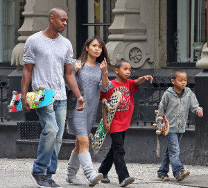 Comedian Dave Chapelle, his wife Elaine and their two sons, Sulayman ...