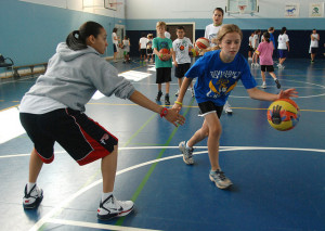 ... at: Home » Parenting » 8 Reasons why people love to play Basketball