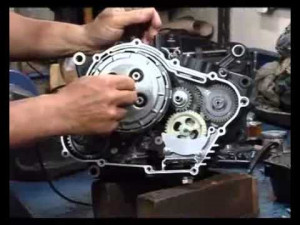 Motorcycle Clutch Changing Friction Plates On 82 Yamaha