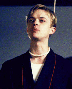 gif Dane DeHaan kill your darlings