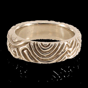 unique design diamond ring